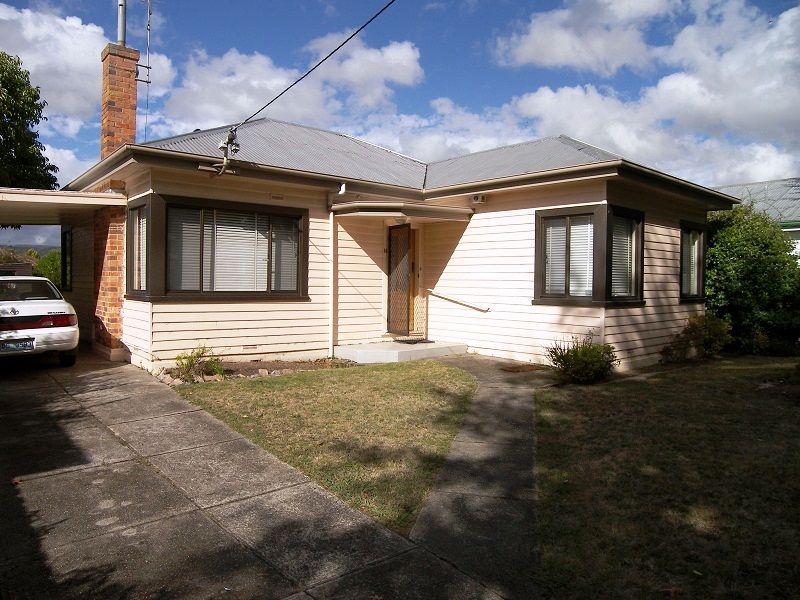 14 Birdwood Street, MOWBRAY TAS 7248