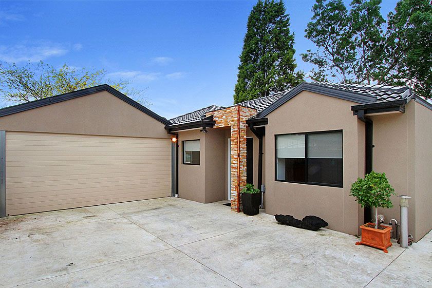 25 Hinkler Drive, MILL PARK VIC 3082