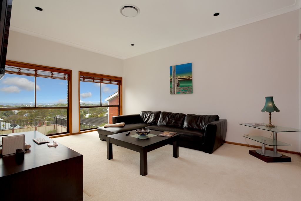 204 Scenic Drive, MEREWETHER HEIGHTS, NSW 2291