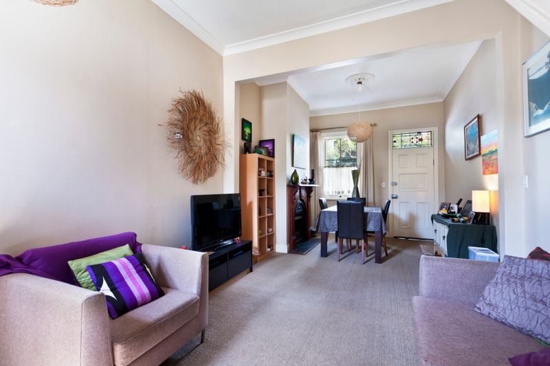 22 Bray Street, ERSKINEVILLE, NSW 2043