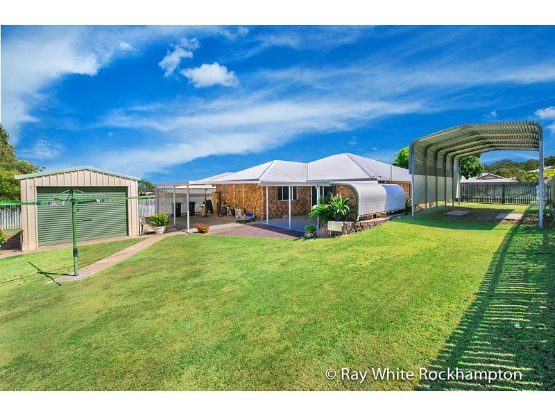 6 Ridgedale Avenue, NORMAN GARDENS, QLD 4701