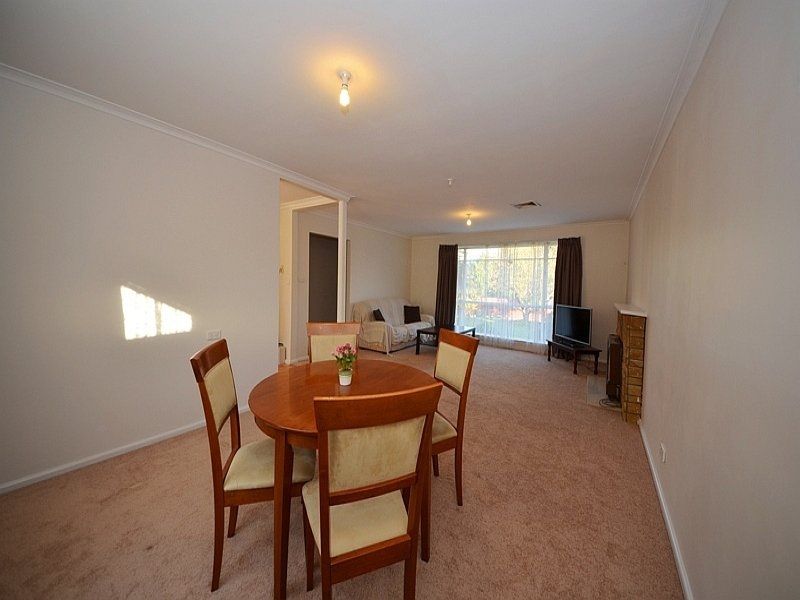 11 Hibiscus Avenue, CHELTENHAM, VIC 3192