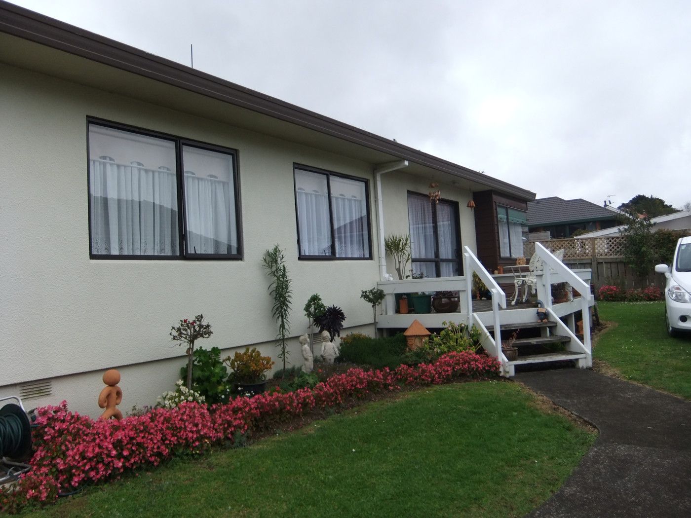 PUKEKOHE, Franklin