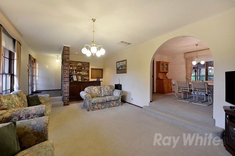 8 Blake Court, SCORESBY, VIC 3179