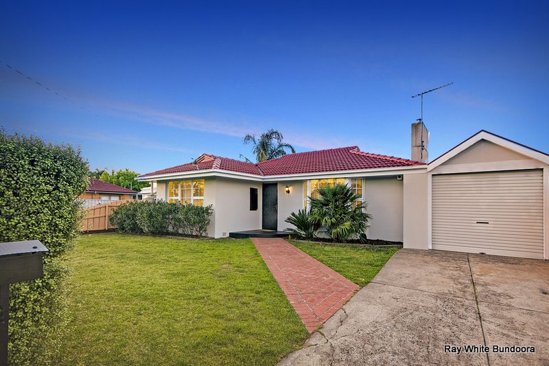 37 Cameron Parade, BUNDOORA, VIC 3083