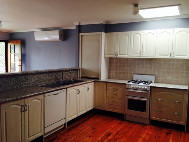 9 Leicester Street, LEUMEAH, NSW 2560