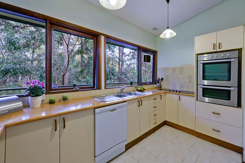20 Butterfield Street, THORNLEIGH, NSW 2120