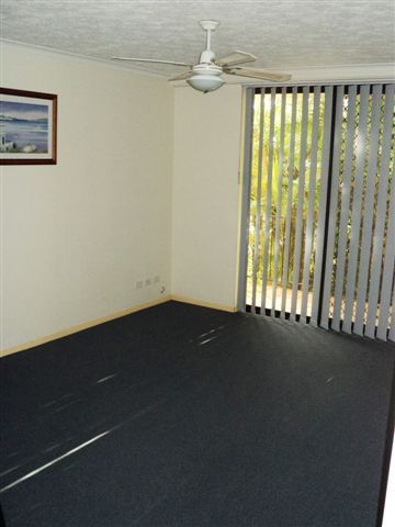 3/10 Bath Street, LABRADOR, QLD 4215
