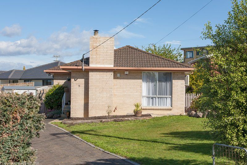9 East Crescent, MIDWAY POINT TAS 7171