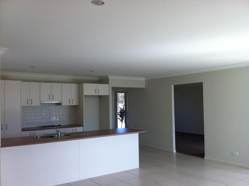 14 Edgeware Road, PIMPAMA, QLD 4209