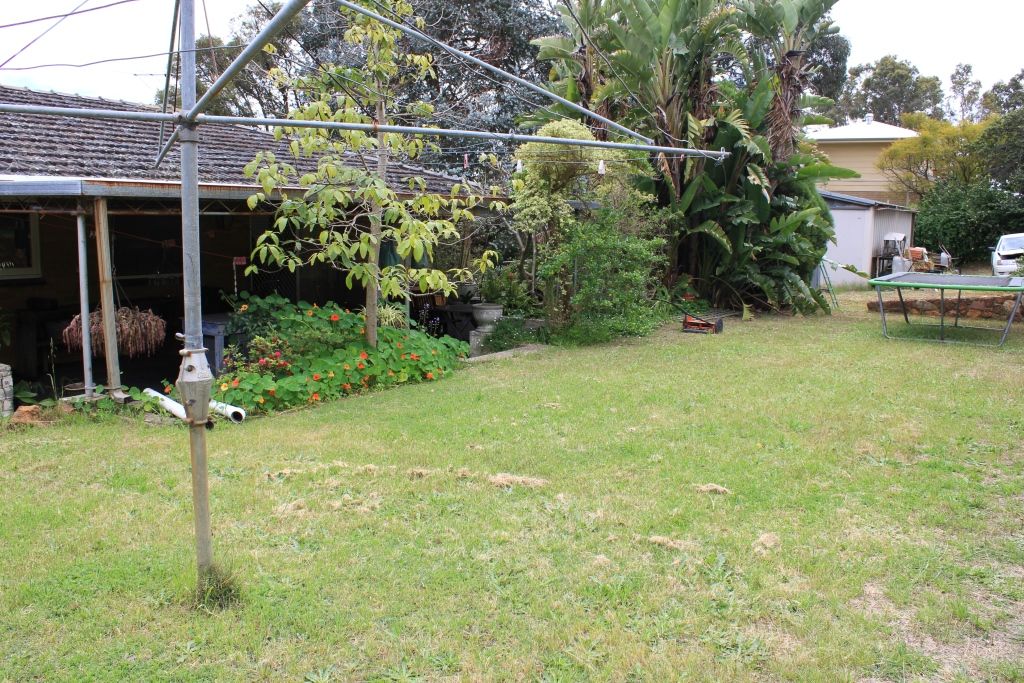 7 Walbeck Road, KALAMUNDA, WA 6076