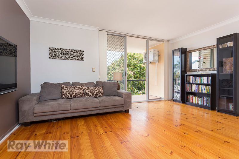 12 Birdwood Street, COORPAROO QLD 4151