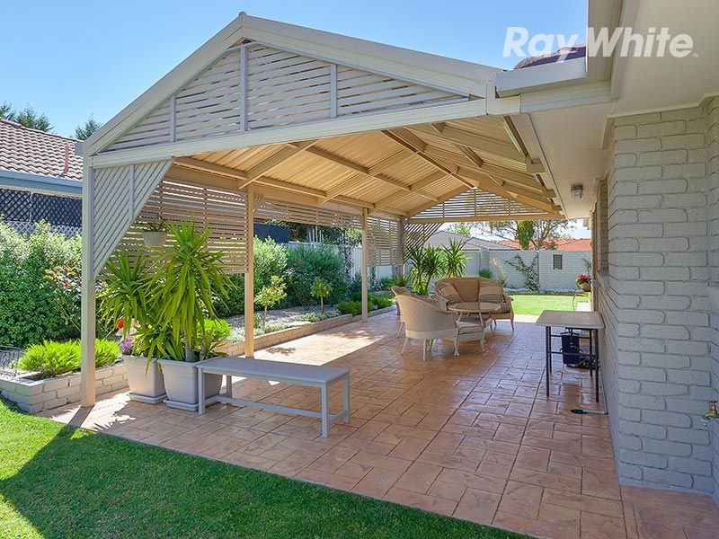 14 Howard Place, GLENROY, NSW 2640