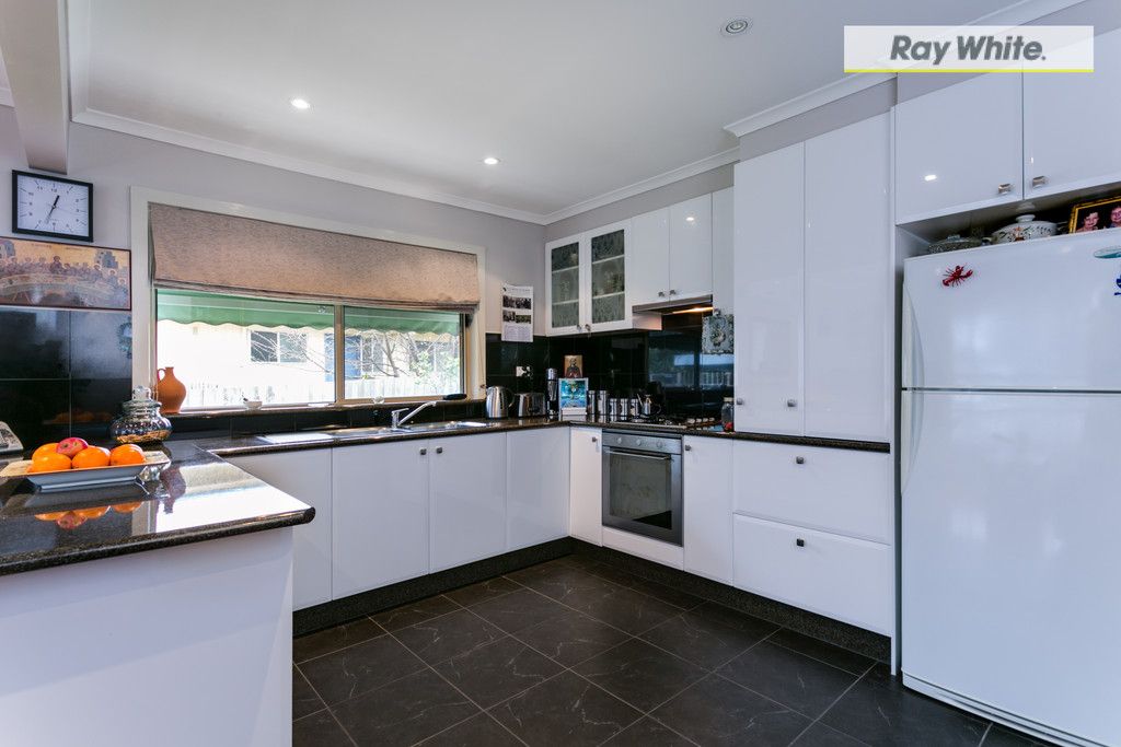 13 Sunhill Avenue, MCCRAE, VIC 3938