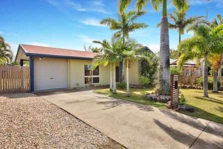 102 Farmer Street, EDMONTON, QLD 4869