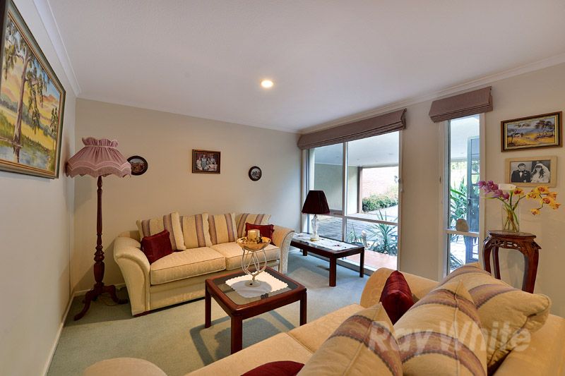 2 Photinia Court, UPWEY, VIC 3158