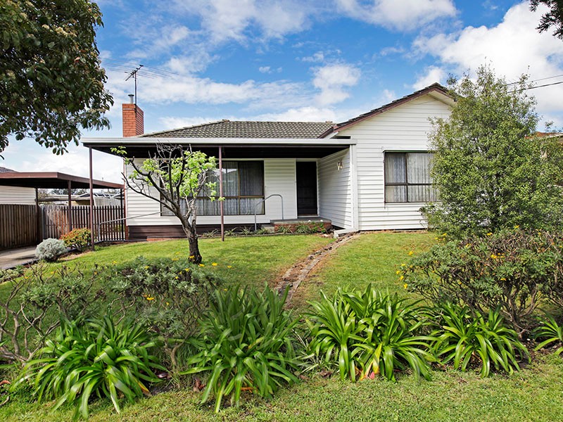 6 Merralyn Street, BELMONT, VIC 3216