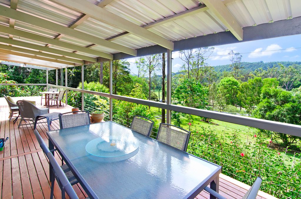 92 Petsch Creek Road, TALLEBUDGERA VALLEY QLD 4228