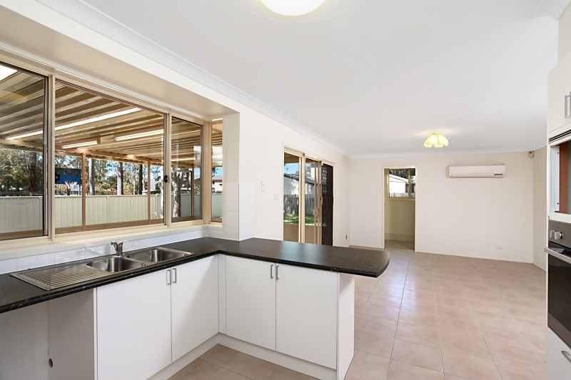 33 Eucalyptus Crescent, METFORD, NSW 2323