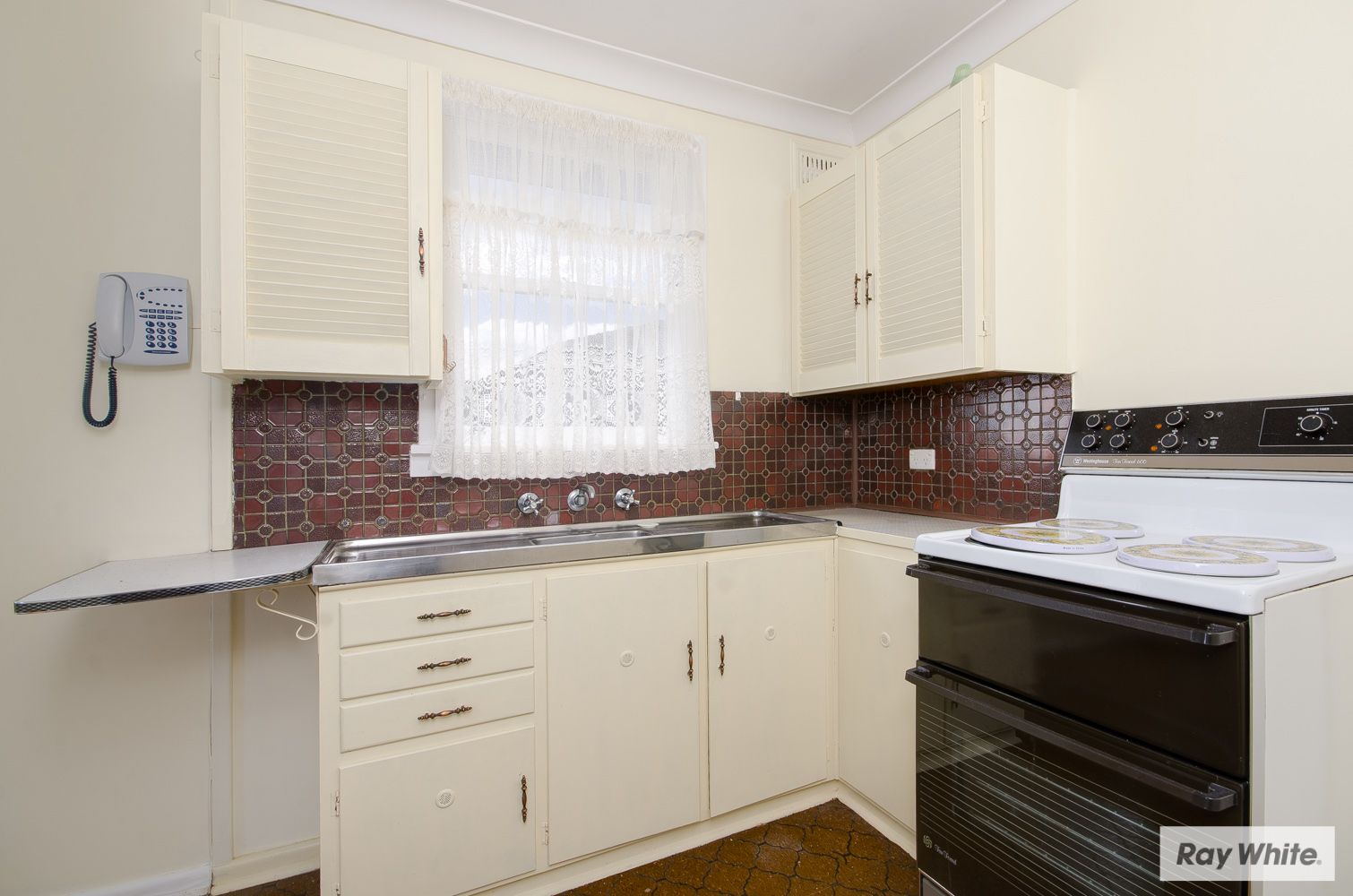 46 Eleebana Crescent, KOONAWARRA, NSW 2530