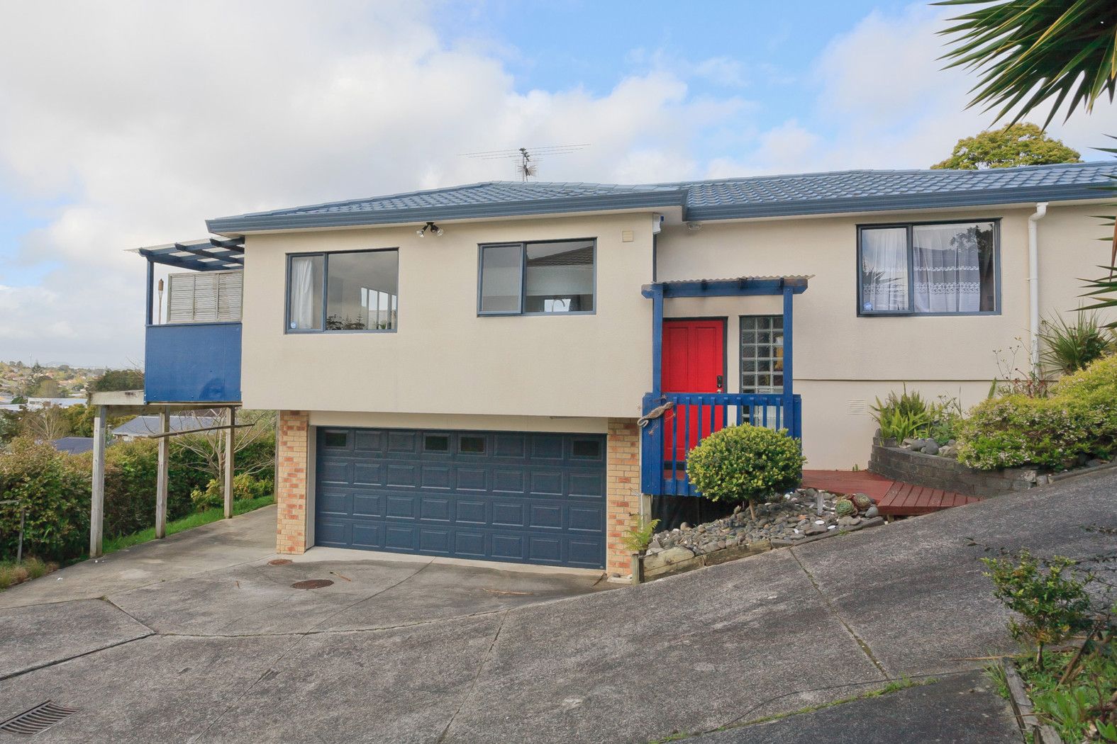 1A Erica Road, SUNNYNOOK, North Shore City