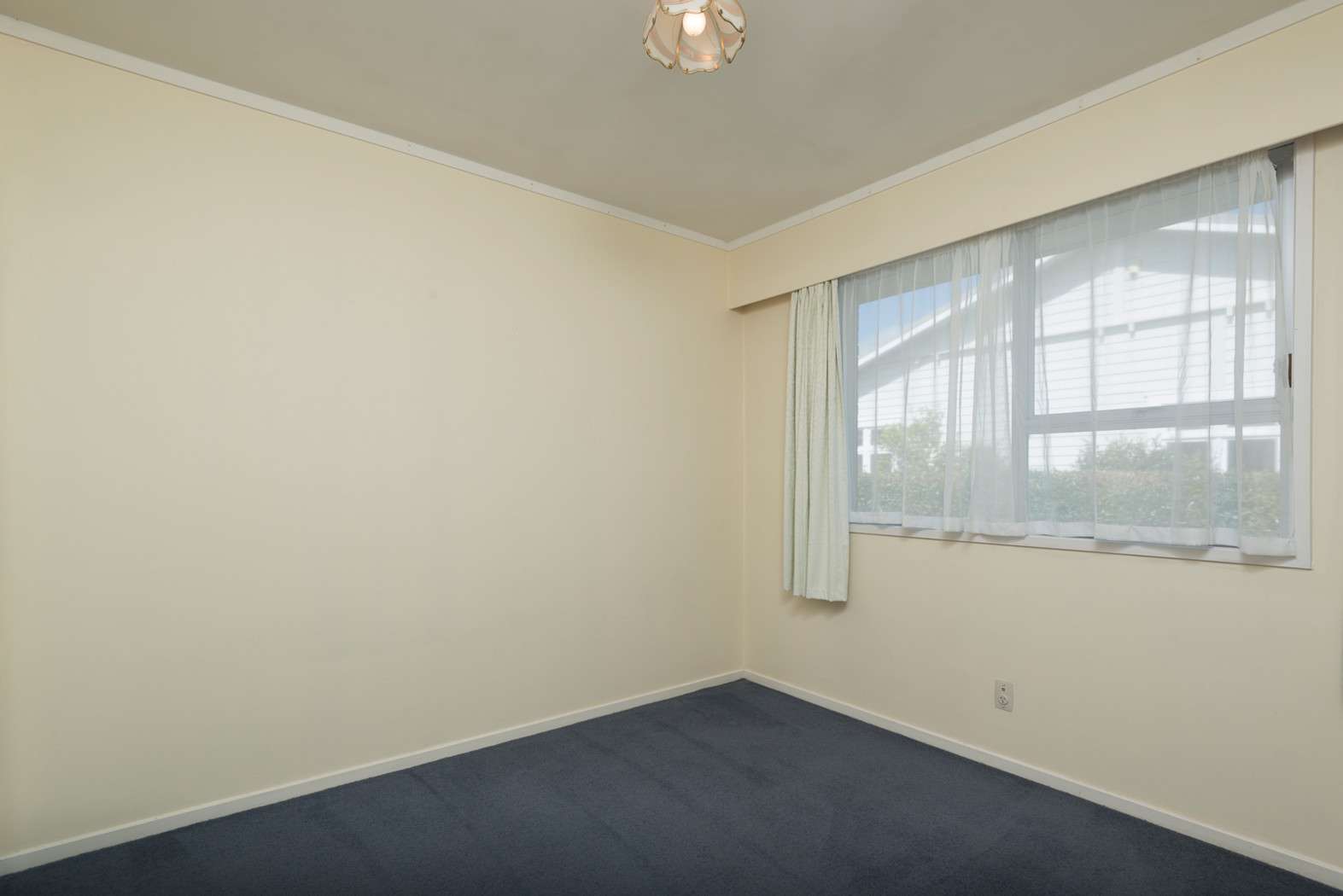 2/58 Rawhiti Road, Onehunga, Auckland City Real Estate Ray White