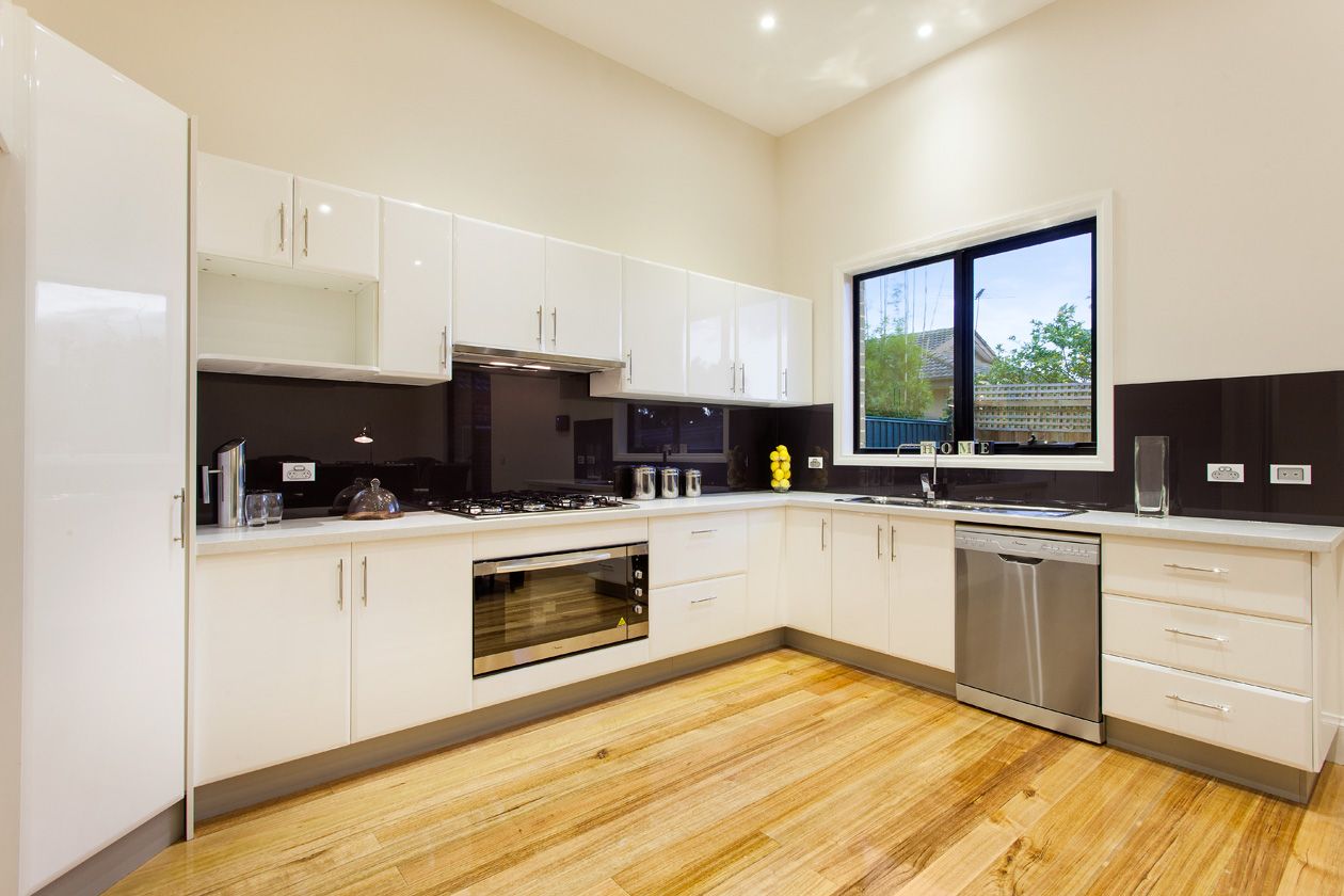 2/5 Winifred Street, OAKLEIGH, VIC 3166