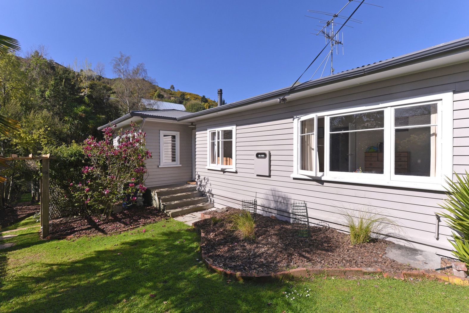49 Arapiki Road, STOKE, Nelson City