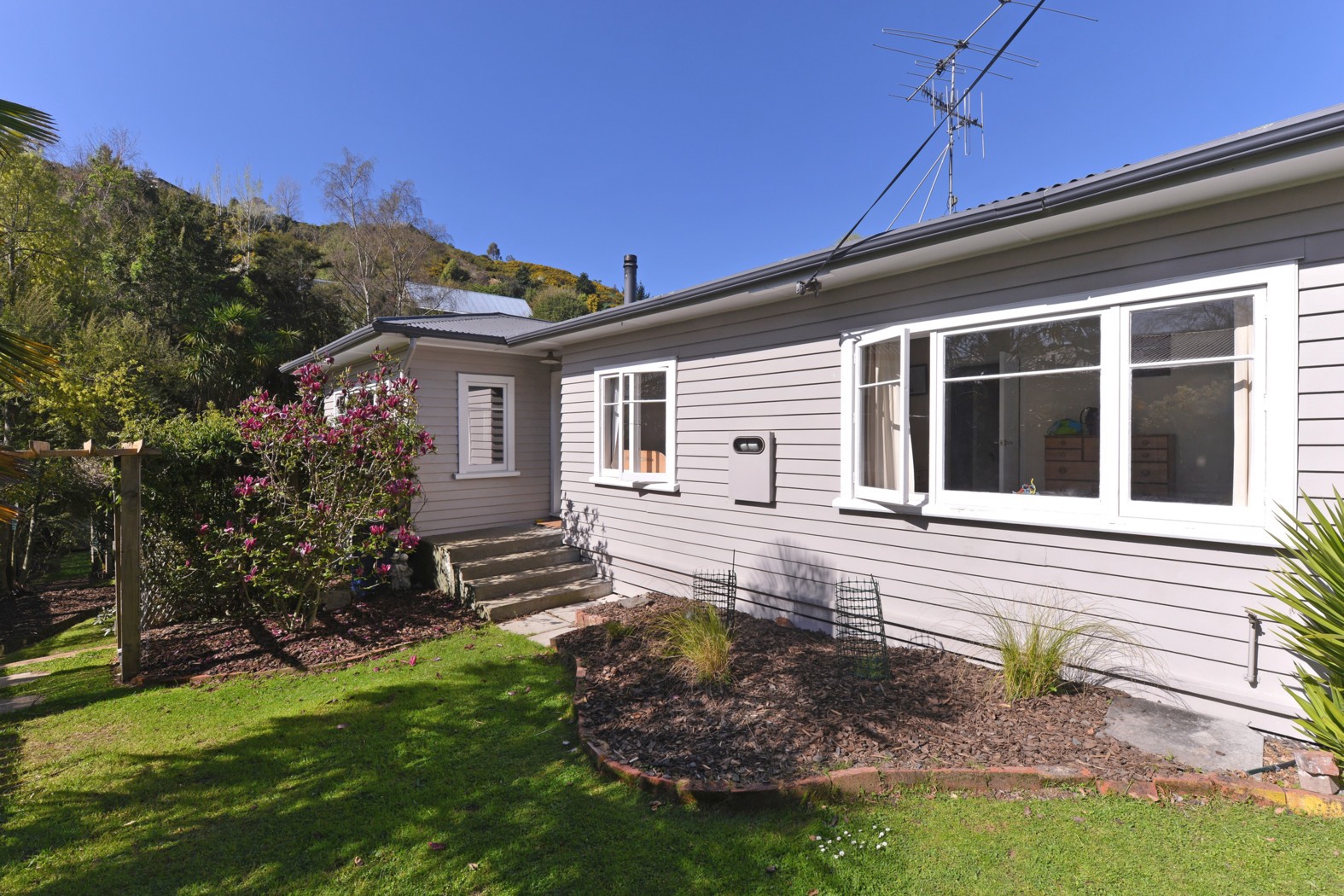 49 Arapiki Road, STOKE, Nelson City