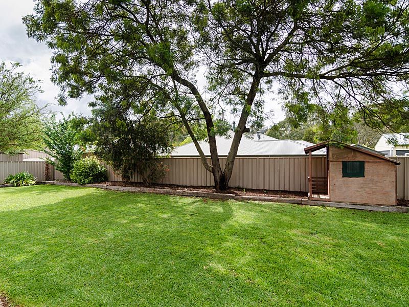 6 Birch Street, OAKBANK, SA 5243