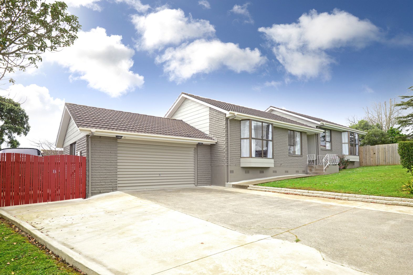 1 Galloway Crescent, FARM COVE, Manukau City