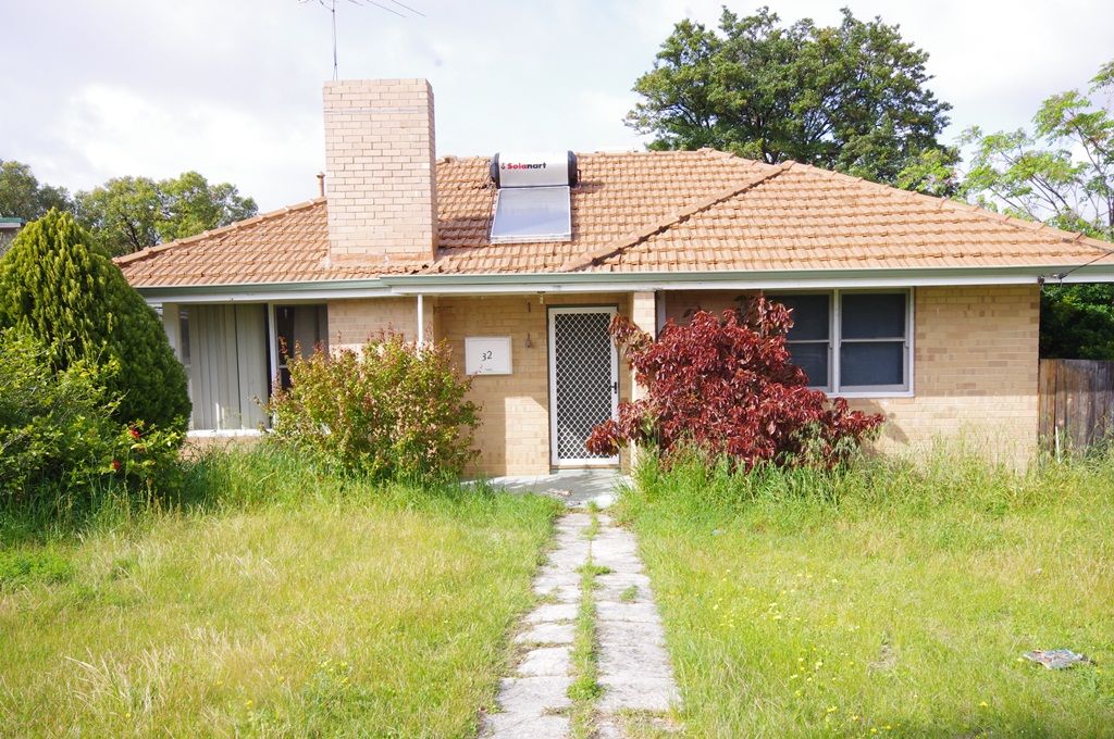 32 Camberwell Road, BALGA, WA 6061