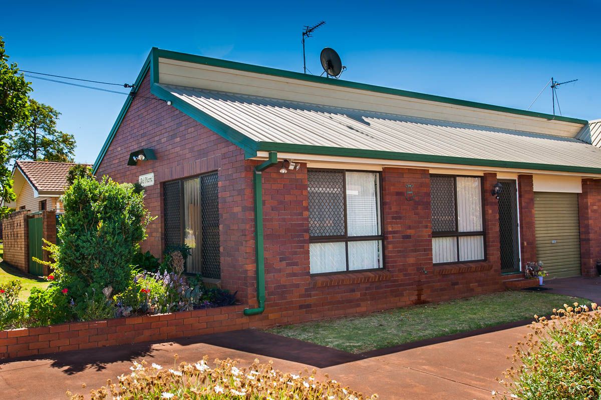 5 Doherty Street, Rockville QLD 4350