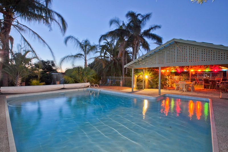 17 Glyde Road, LESMURDIE WA 6076