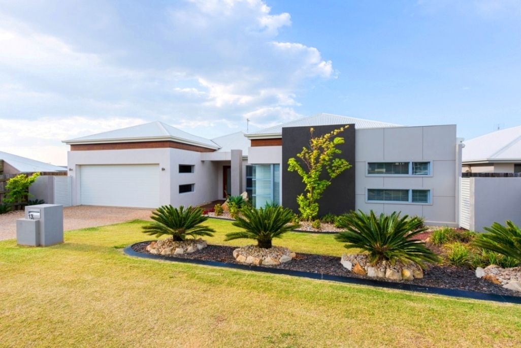 13 Stedman Street, MIDDLE RIDGE QLD 4350