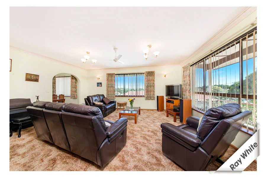 92 Canopus Crescent, GIRALANG, ACT 2617