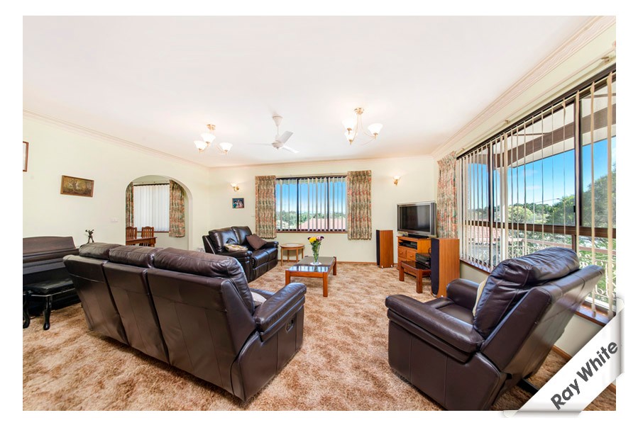 92 Canopus Crescent, GIRALANG, ACT 2617