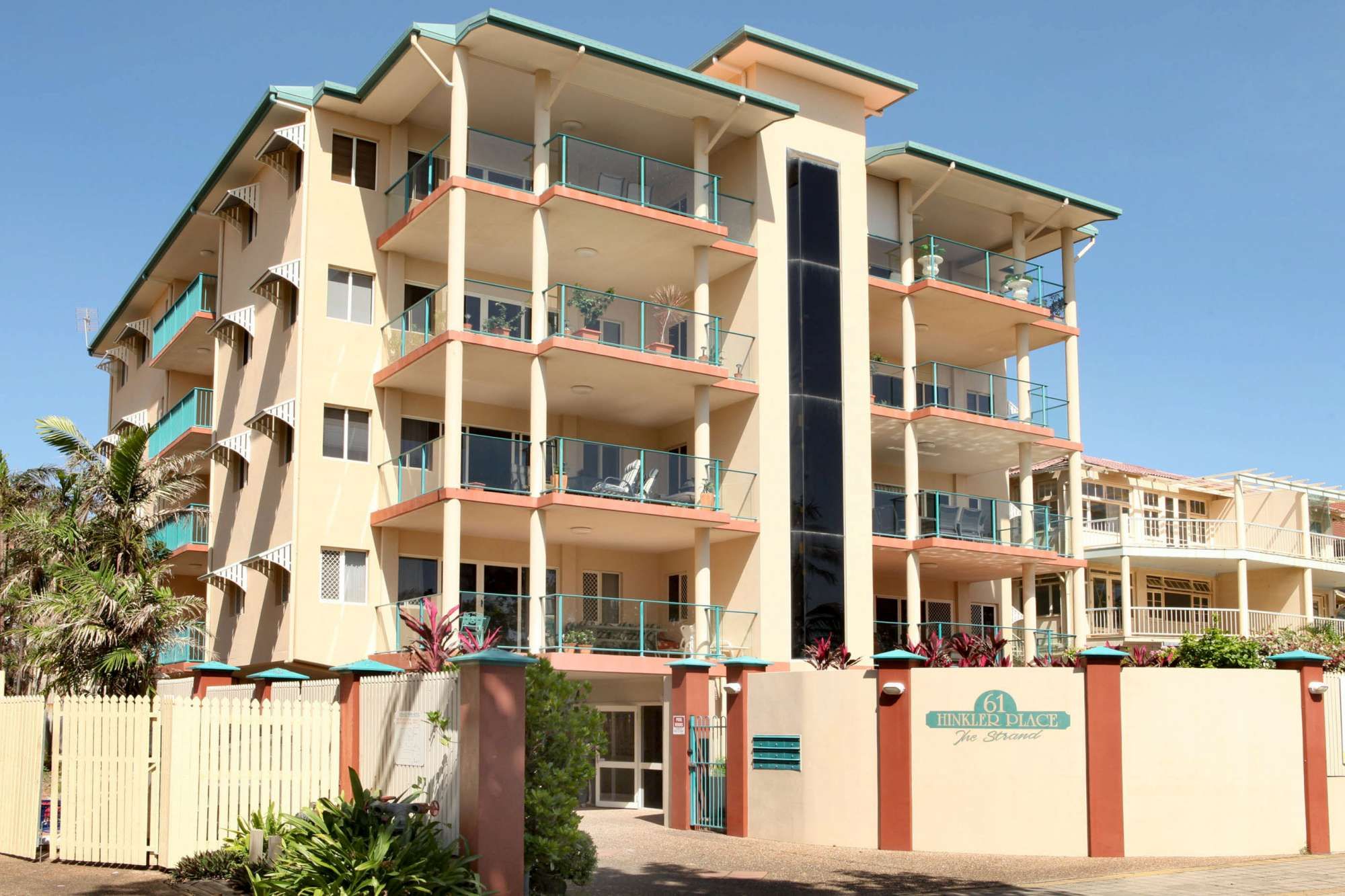 61 The Strand, NORTH WARD QLD 4810