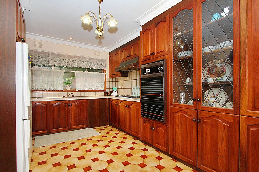 42 Wilgah Street, THOMASTOWN, VIC 3074