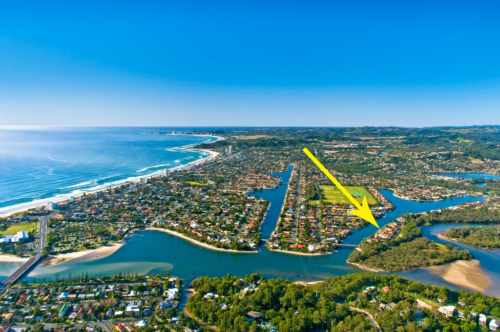 118 Tallebudgera Drive, PALM BEACH QLD 4221