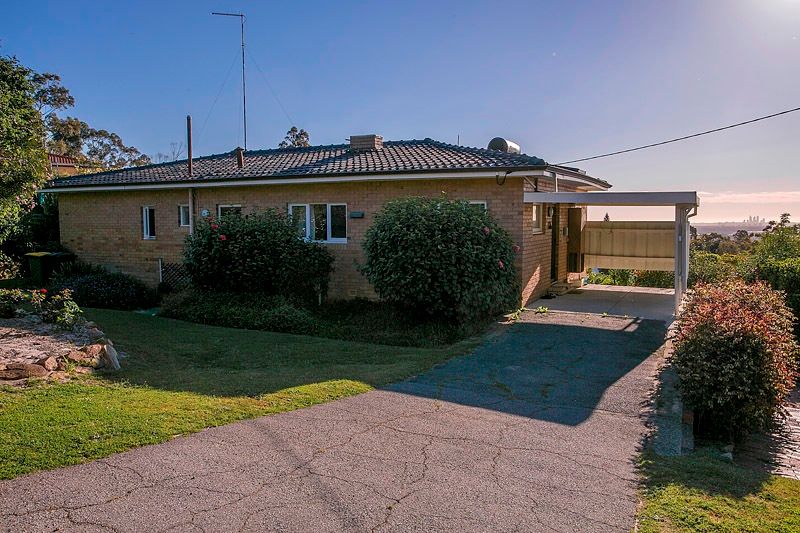 62 West Terrace, KALAMUNDA, WA 6076