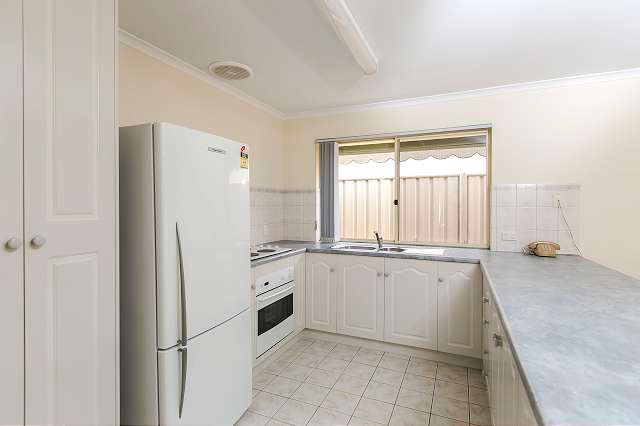 6 Knapman Crescent, PORT ADELAIDE, SA 5015