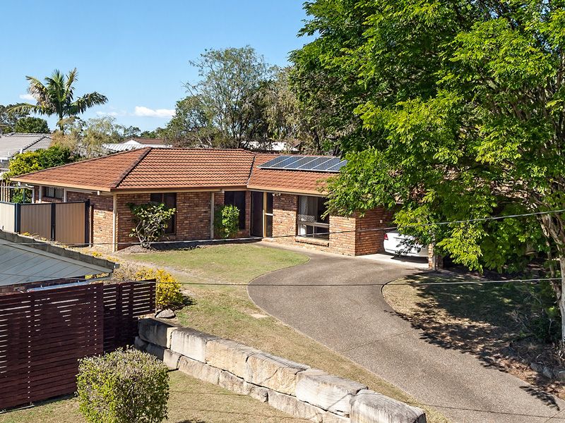 8 Zeeman Street, ROCHEDALE SOUTH, QLD 4123