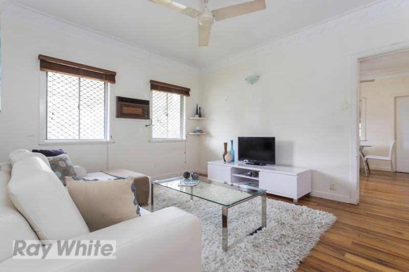 23 Jackman Street, COORPAROO QLD 4151