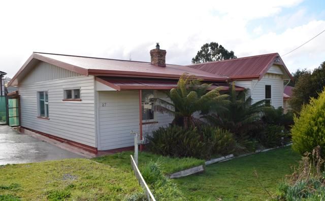 27 Beefeater Street, DELORAINE TAS 7304