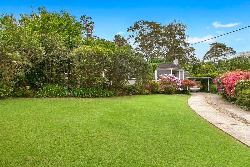 12 Banool Avenue, ST IVES, NSW 2075