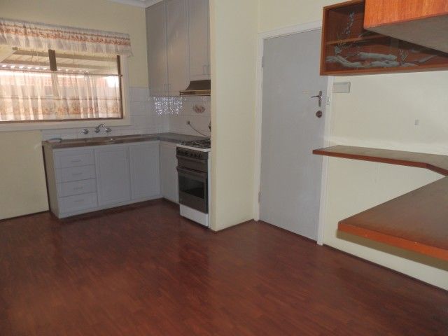 7 Treeby Street, COOLBELLUP, WA 6163