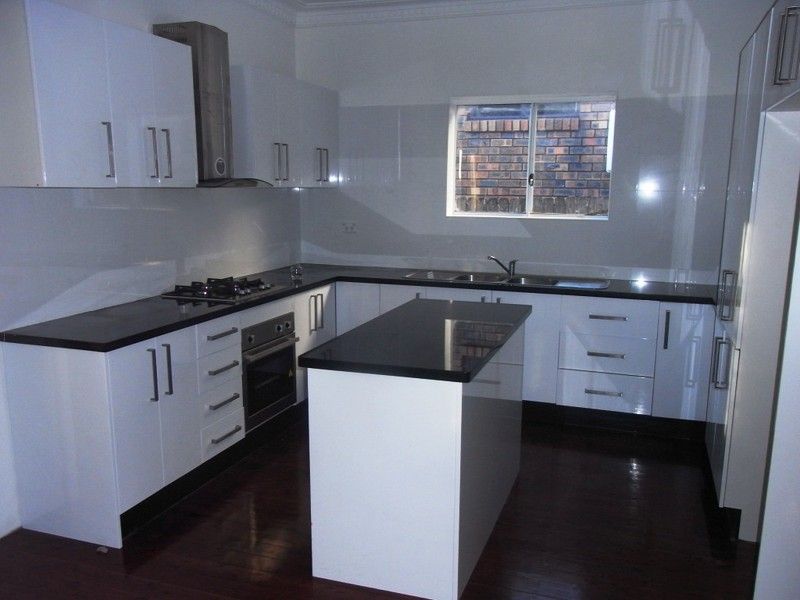 38 Barnards Avenue, HURSTVILLE, NSW 2220
