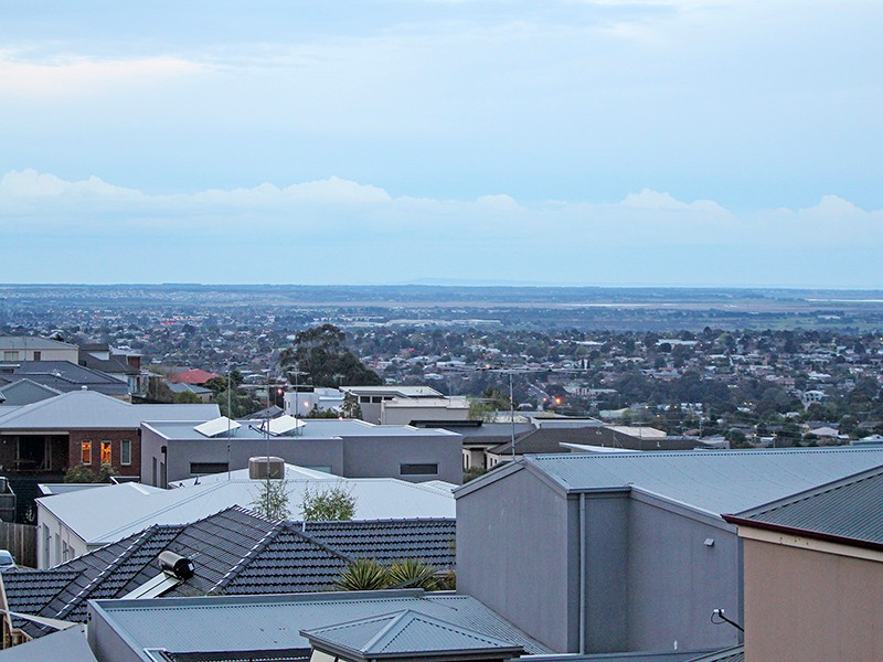 29 Clydesdale Way, HIGHTON, VIC 3216