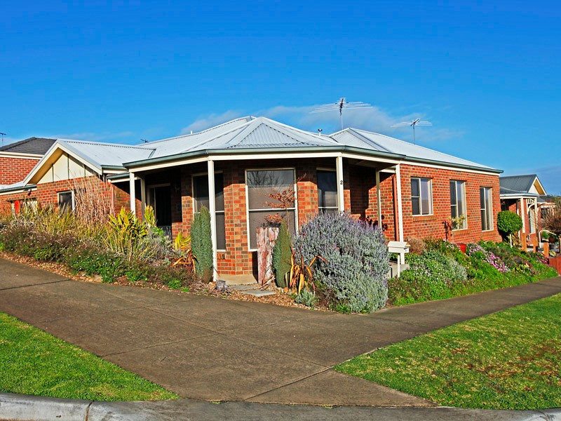 2 Pit Street, GROVEDALE, VIC 3216